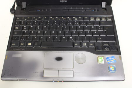 Fujitsu Lifebook P702, Intel Core i3-3110M, 2.4GHz, 4GB, 320GB – Bild 2