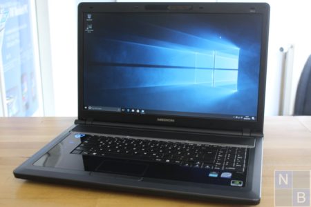 MEDION P8610 Notebook 18,4" 4GB RAM 320GB HDD Core2Duo