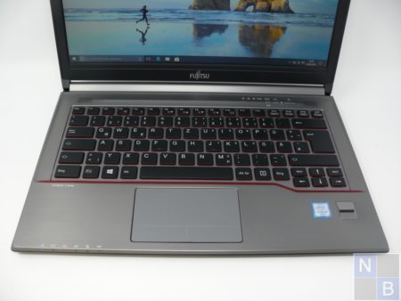 Fujitsu Lifebook E746 vPro 14" Notebook HD i3-6100U 8GB RAM 256GB SSD – Bild 2