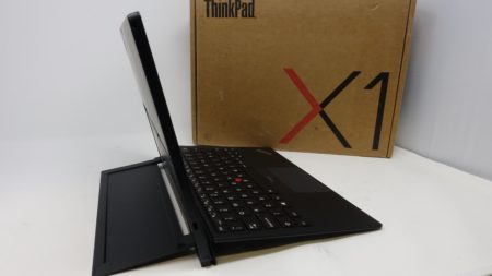 Lenovo ThinkPad X1 Tablet - M7-6Y75 256GB 16GB 12" FHD+ Demogerät – Bild 2