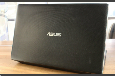 Asus R512c 15,6" Notebook Core i3-3217u 2Ghz 4GB RAM 750GB Win10 – Bild 2