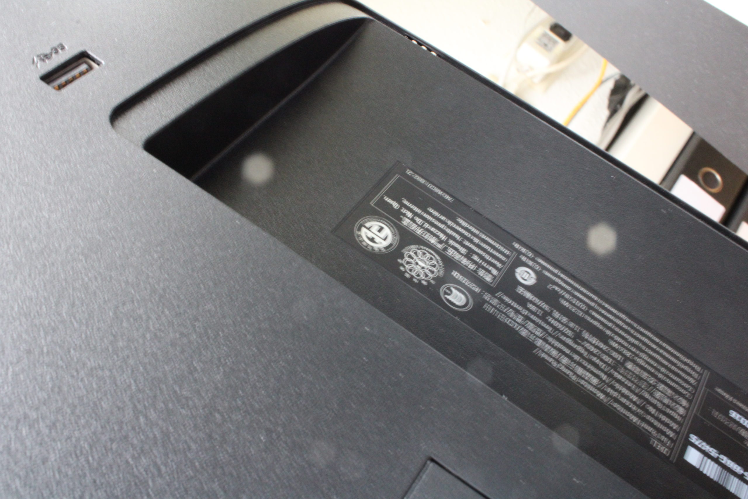 Dell P2715Q P2715Qt 27" 4K UHD LED Monitor 16:9 3840x2160 – Bild 2