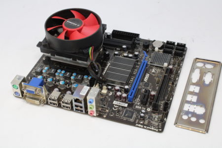MSI 760GM-P23 Motherboard AM3+ inkl CPU AMD  Phenom II x4