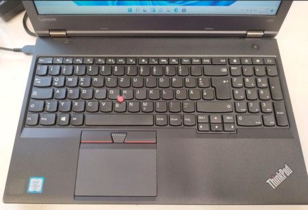 Lenovo ThinkPad L560 15,6 Laptop i5-6300U 2,4GHz 8GB 256GB SSD – Bild 3