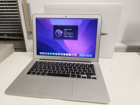 Apple MacBook Air 13 Intel i5 1,6 GHz, 8 GB 128GB SSD OS Monterey