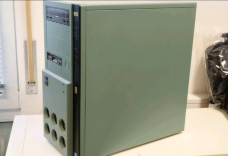Fujitsu Siemens Celsius 600 Vintage Workstation 2x Xeon 2x 160GB
