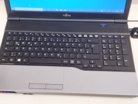Fujitsu Siemens A532 Core i5-3320M 4GB RAM 500GB HDD Win10 – Bild 2
