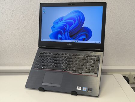 Fujitsu LifeBook U758 Notebook 15,6 Zoll i5 8.Gen 8250U 8GB 250GB SSD