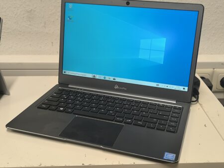 LincPlus P2 Laptop Intel Celeron N3350 4GB RAM 64GB SSD 14" FHD
