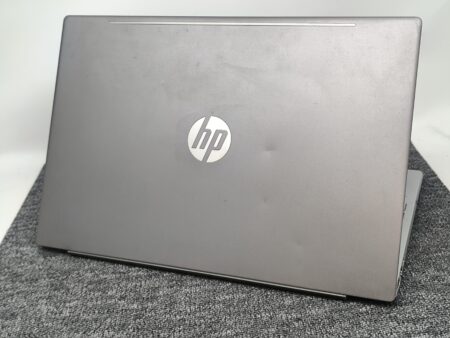 HP Pavillion 15-cs0005ng Core i7-8550U 16GB 512GB SSD GeForce 2GB - Image 2