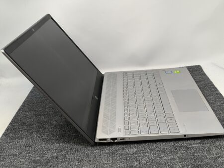 HP Pavillion 15-cs0005ng Core i7-8550U 16GB 512GB SSD GeForce 2GB - Image 3