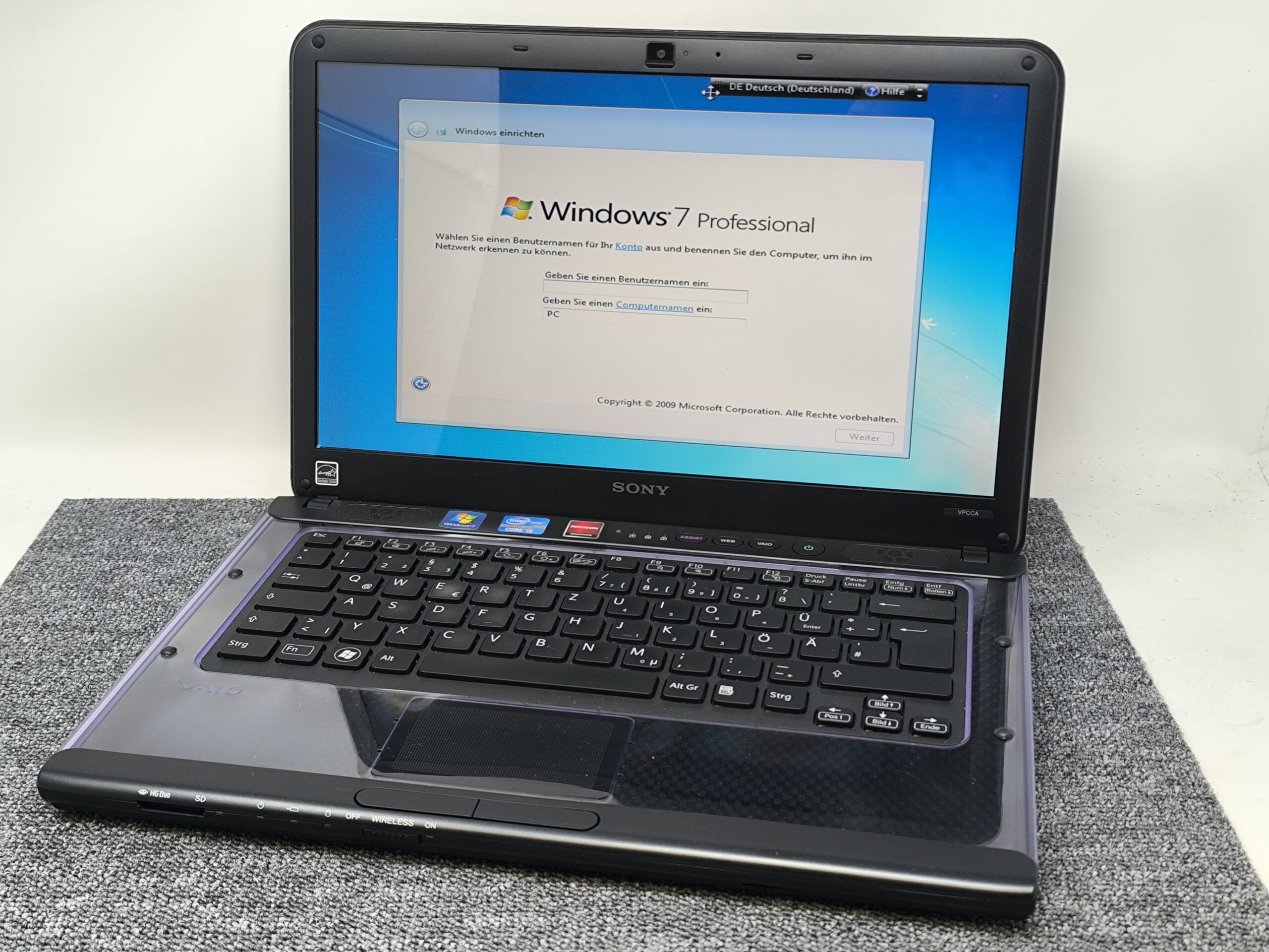 Sony Vaio VPCCA1S1E 14" Style Notebook Core i5-241M 4GB 500GB Win7