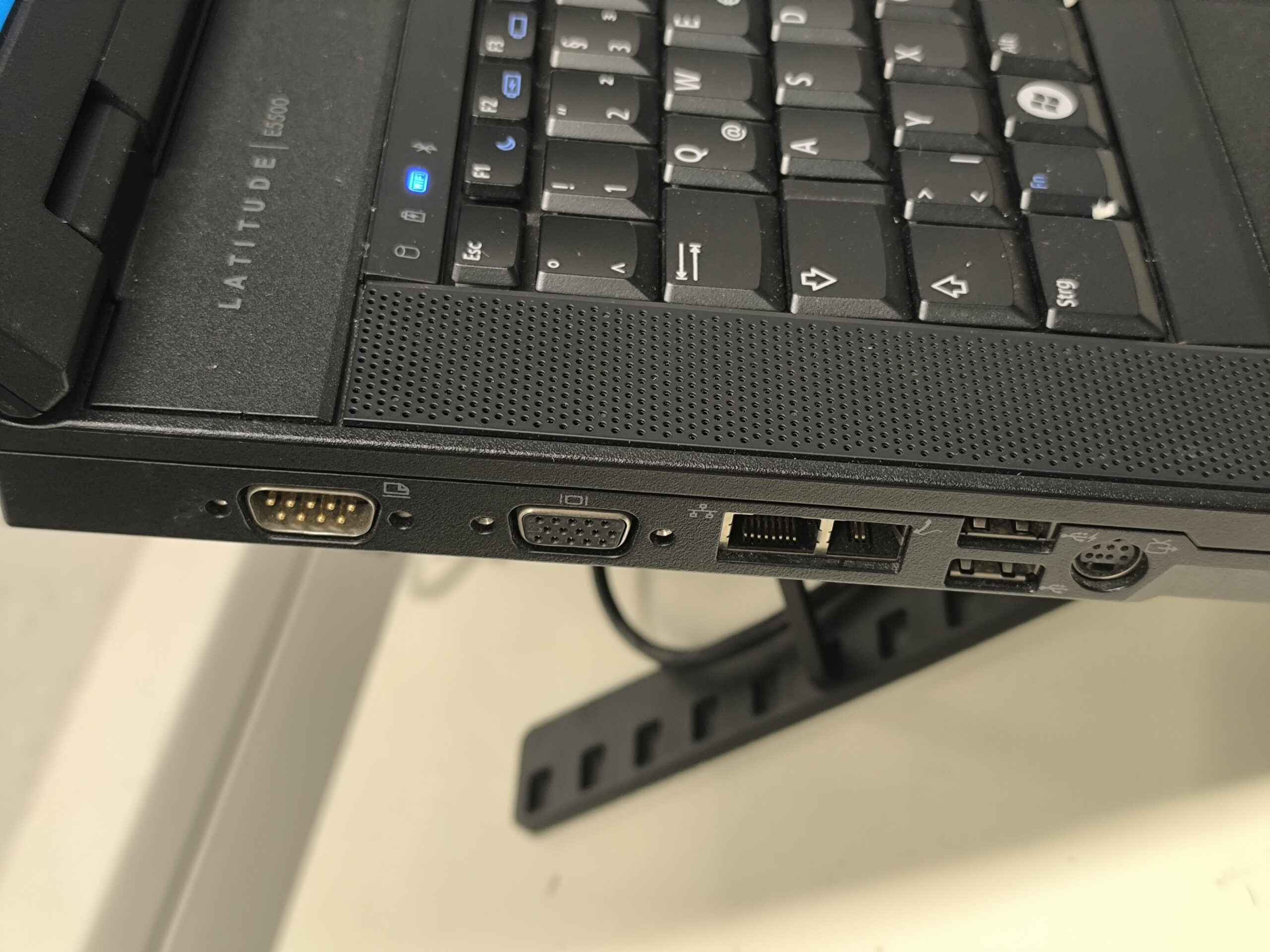 Dell Latitude E5500 – Robustes Business-Notebook mit SSD – Bild 3