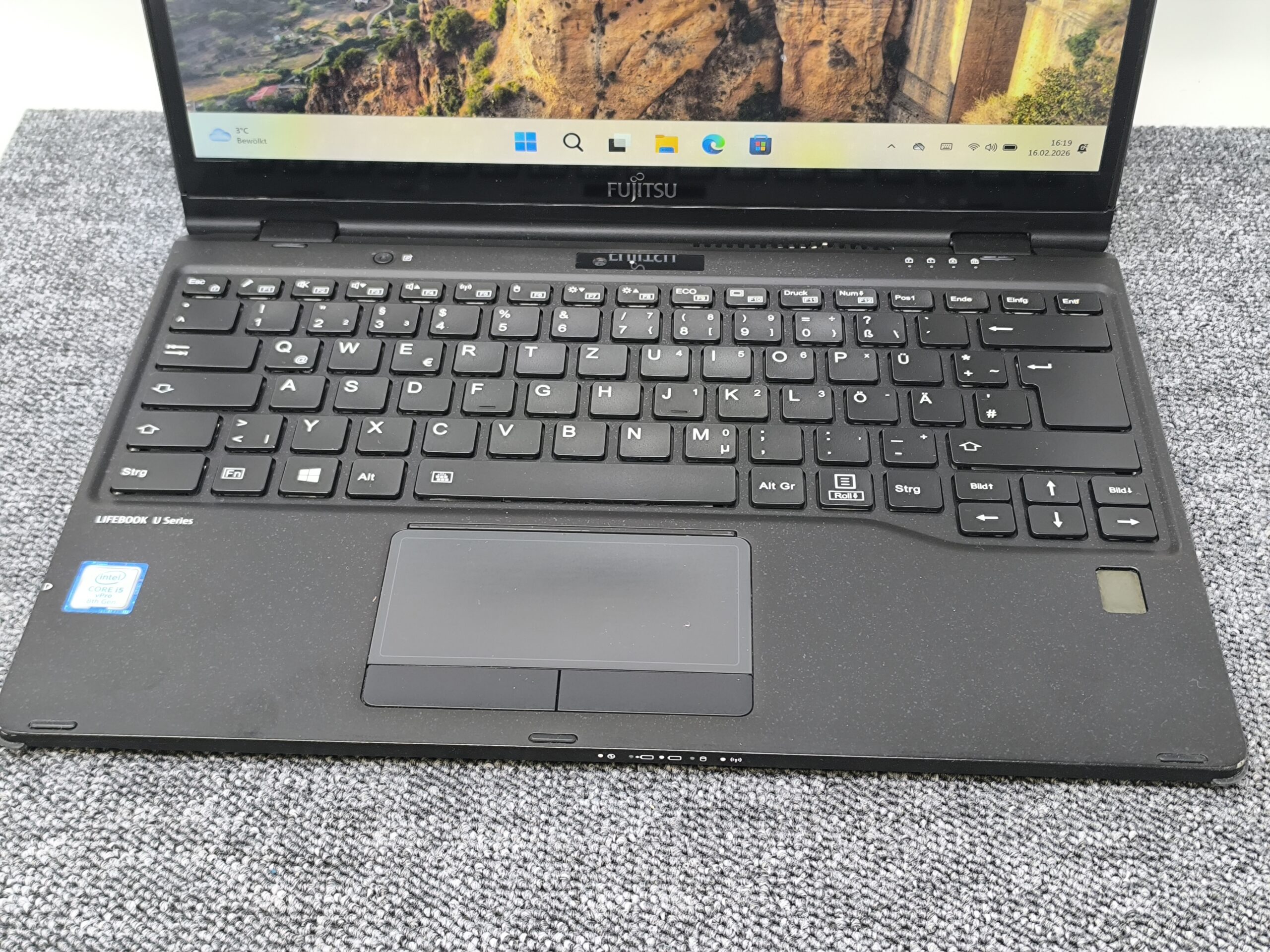 Fujitsu LifeBook U939X Notebook 13,3" Touch FHD i5-8365U LTE 256GB SSD 8GB Win11 – Bild 2