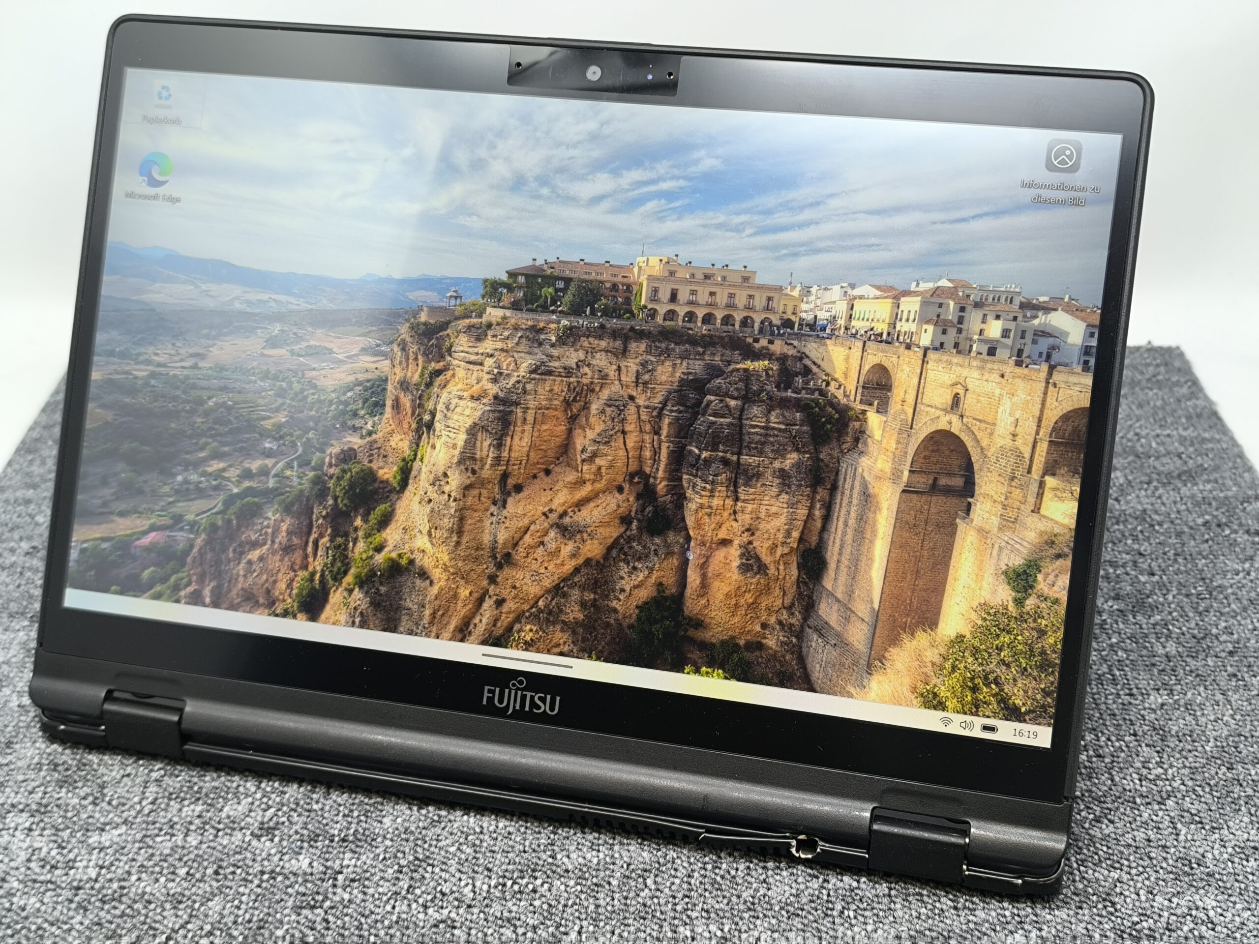 Fujitsu LifeBook U939X Notebook 13,3" Touch FHD i5-8365U LTE 256GB SSD 8GB Win11 – Bild 4