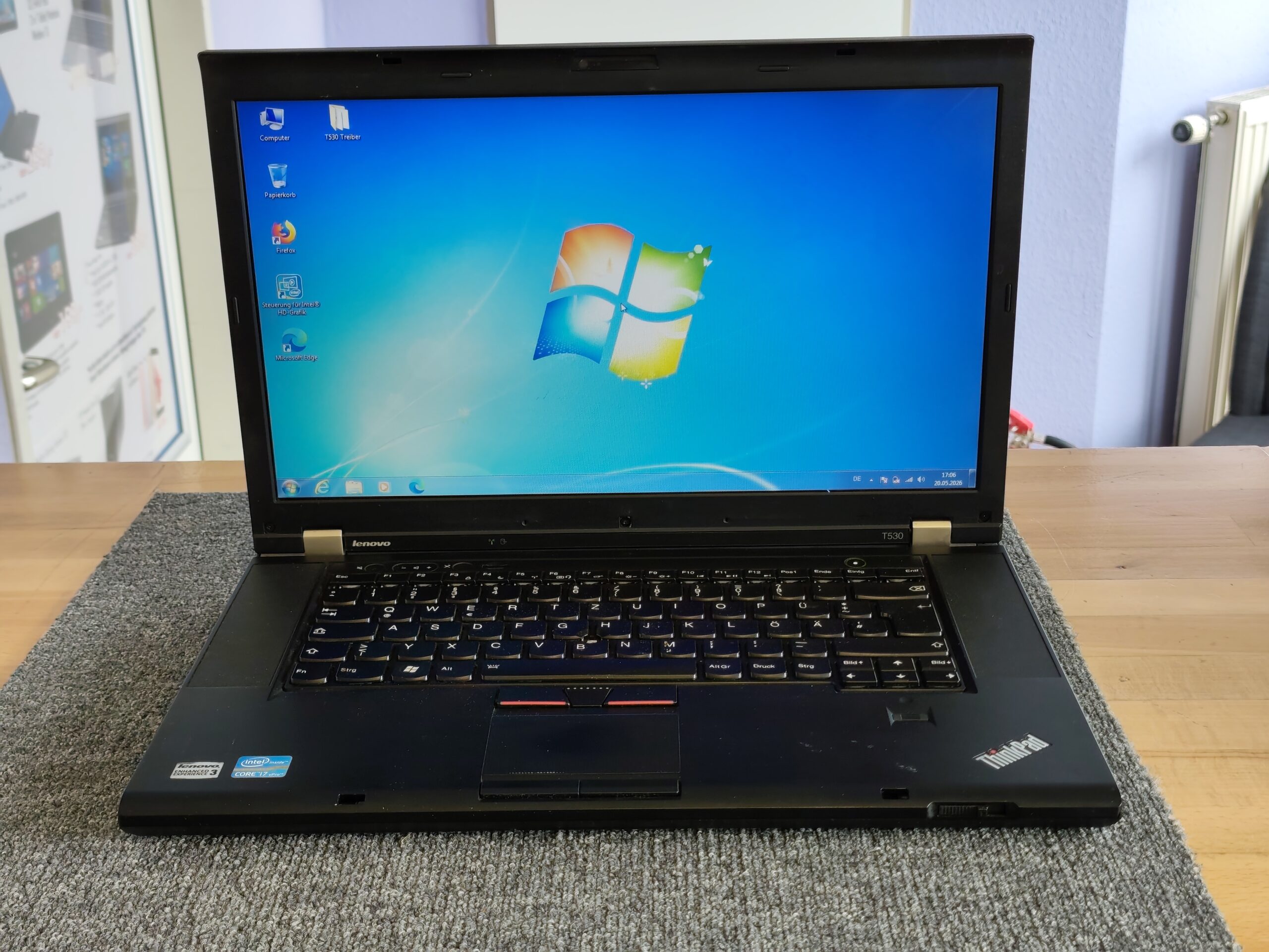 Lenovo ThinkPad T530 | Intel Core i7 | 4GB RAM | 500GB HDD | Windows 7 Professional Retro