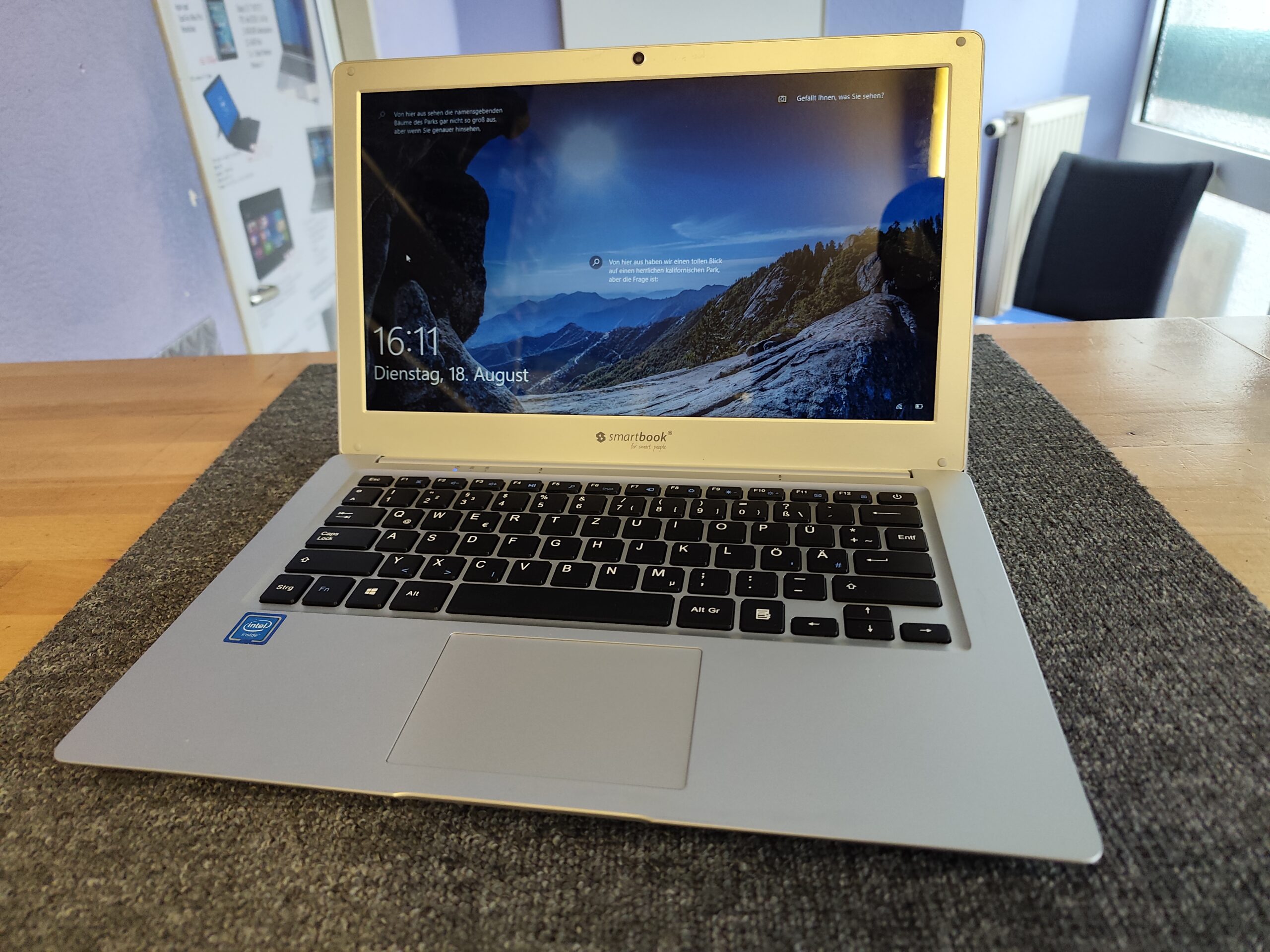 Smartbook S13 Intel Atom x5-Z8350 32GB Windows 10