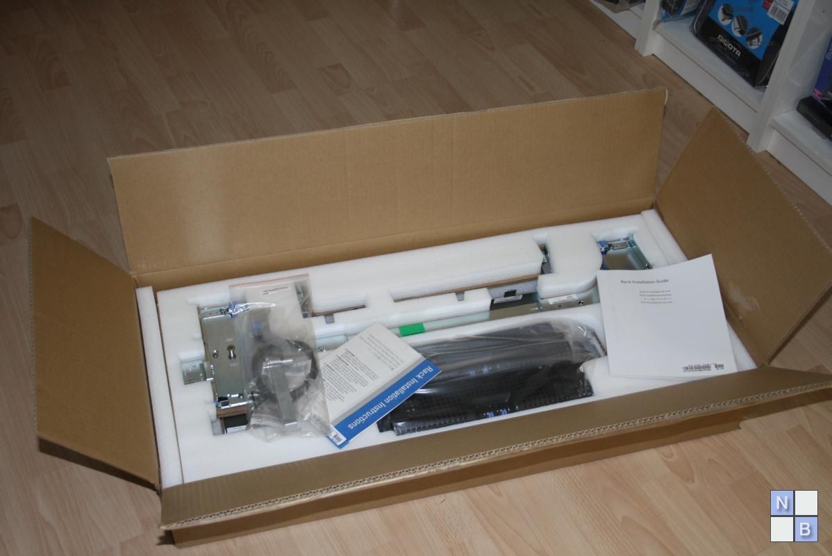 Dell 5U Rackschienen Dell PowerEdge 2900 P/N 0K880 NEU NEW