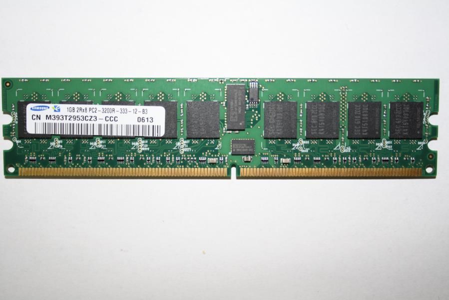 Samsung 1GB 2Rx8 PC2-3200R 333-12-B3 M393T2953CZ3-CCC