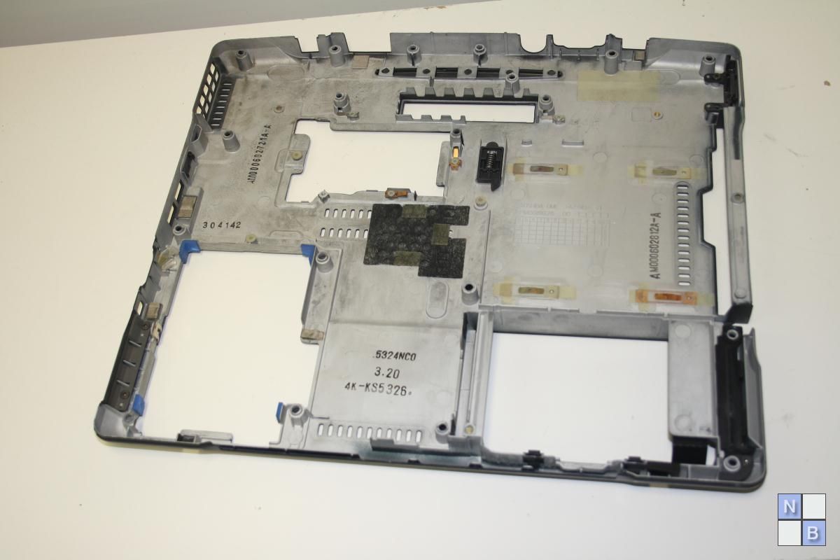 Toshiba Tecra M4 Untergehäuse Chasis